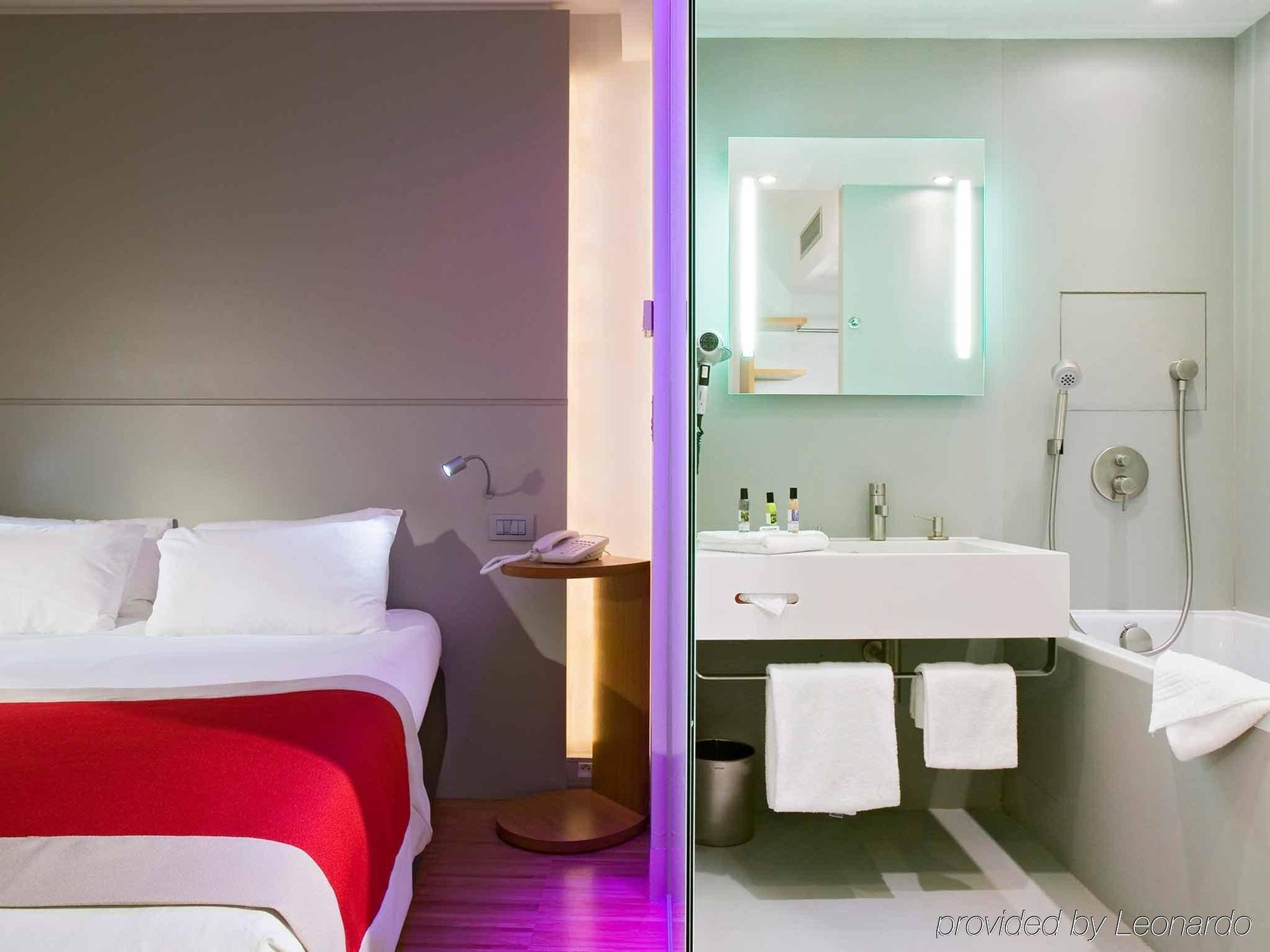 Mercure Paris Arc De Triomphe Wagram Zewnętrze zdjęcie
